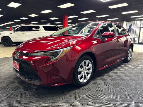 Used 2022 Toyota Corolla LE FWD image 7