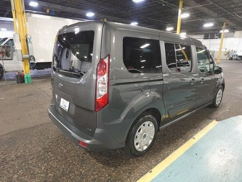 Used 2017 Ford Transit Connect XL image 5