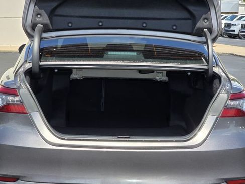 Used 2024 Toyota Camry XLE FWD image 29