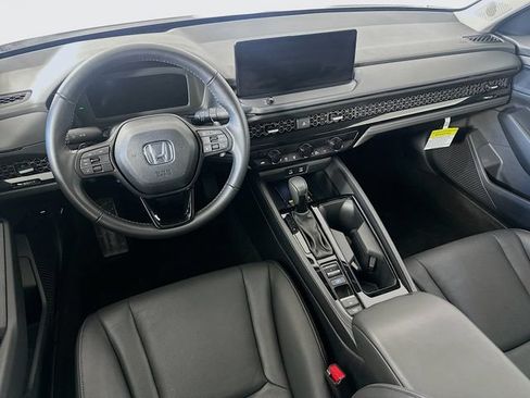 Used 2025 Honda Accord EX-L image 30