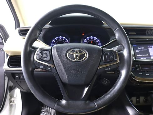 Used 2015 Toyota Avalon Limited FWD image 11