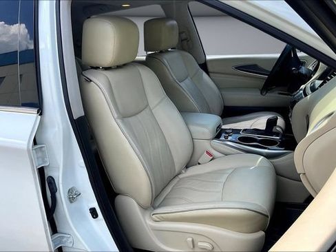 Used 2018 INFINITI QX60 FWD w/ Premium Plus Package image 32