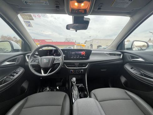 Used 2025 Buick Encore GX Preferred image 31