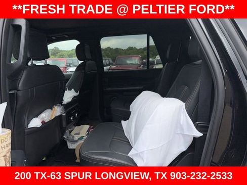 Used 2023 Ford Expedition Max Platinum AWD/4WD image 7