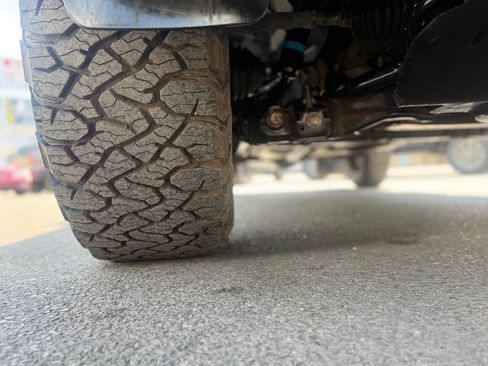 Used 2010 Toyota Tundra 4x4 Regular Cab Long Bed image 62