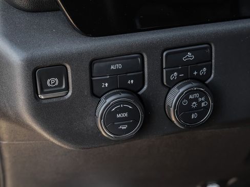Used 2024 Chevrolet Silverado 1500 RST AWD/4WD image 27