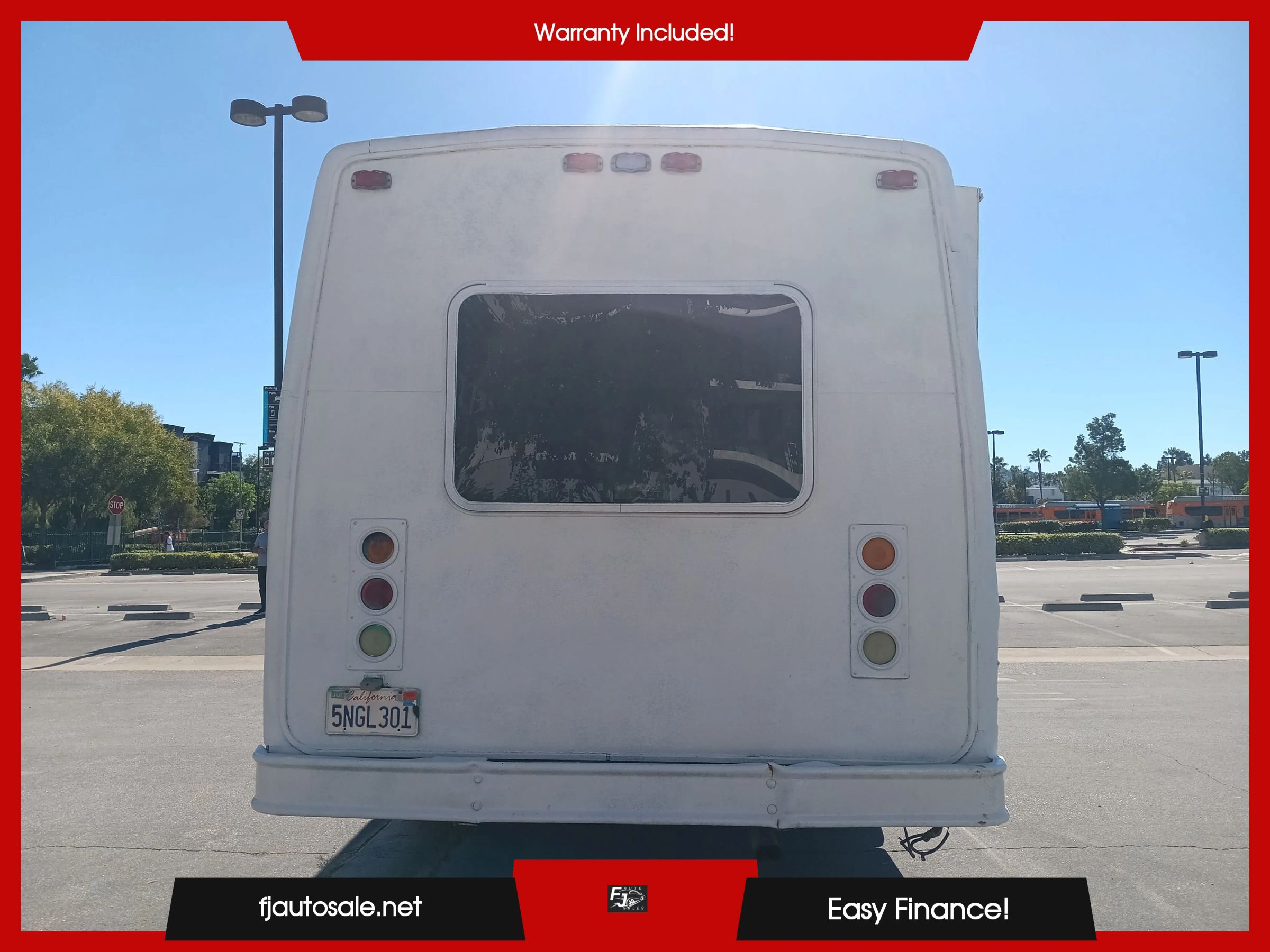 Used 2003 Ford E-450 and Econoline 450 RWD image 7