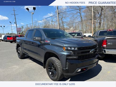 Used 2019 Chevrolet Silverado 1500 LT Trail Boss image 4