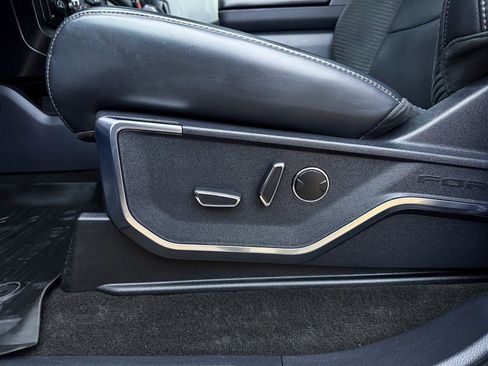 Used 2022 Ford F150 Raptor w/ Equipment Group 801A High image 18