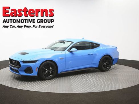 Used 2025 Ford Mustang GT RWD image 54