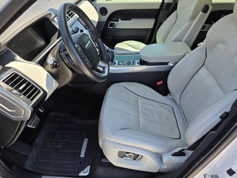 Used 2016 Land Rover Range Rover Sport Supercharged AWD/4WD image 10