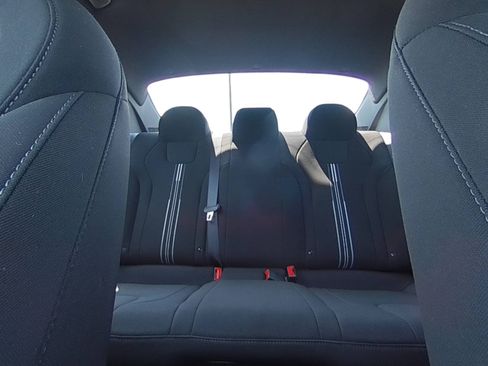 Certified 2025 Hyundai Elantra SEL FWD image 31