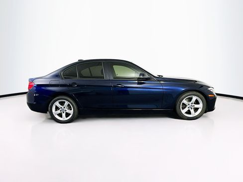 Used 2013 BMW 320i Sedan RWD image 10