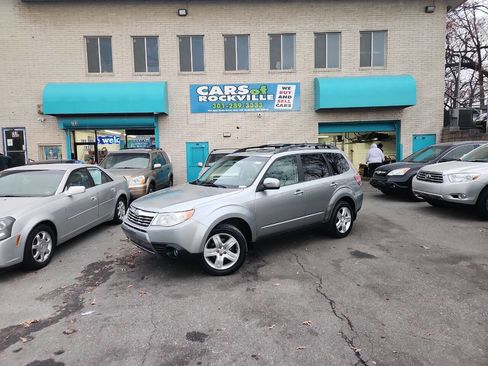 Used 2010 Subaru Forester 2.5X Premium w/ Popular Equipment Group 7B image 3