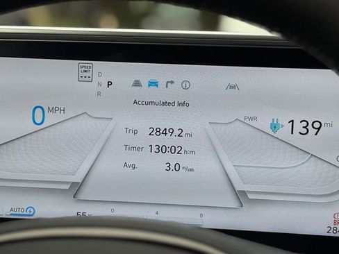 Used 2025 Hyundai Ioniq 6 Limited image 34