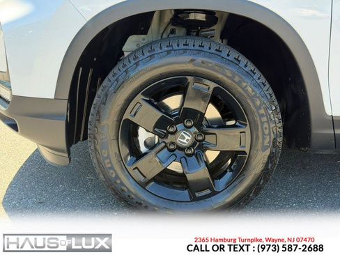 Used 2025 Honda Ridgeline Black Edition image 12