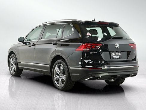 Used 2021 Volkswagen Tiguan SEL w/ 2-Row Tiguan MDO Package AWD/4WD image 3