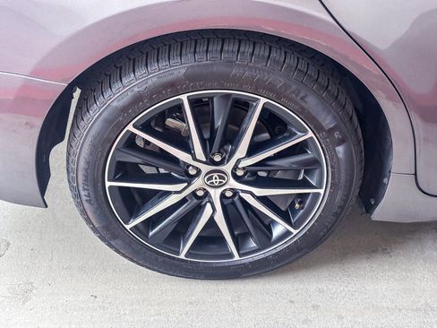 Used 2021 Toyota Camry SE FWD image 11