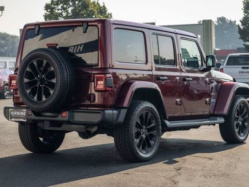 Used 2021 Jeep Wrangler Unlimited Sahara AWD/4WD image 40