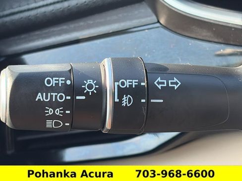 Used 2022 Acura MDX SH-AWD w/ Advance Package image 10