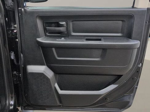 Used 2019 RAM 1500 Express w/ Wheel & Sound Group AWD/4WD image 20