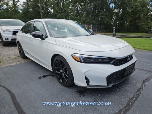 Used 2025 Honda Civic Sport image 5
