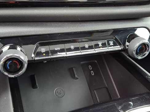 Certified 2024 Chevrolet Silverado EV RST image 18