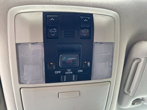 Used 2022 Lexus GX 460 Luxury AWD/4WD image 30