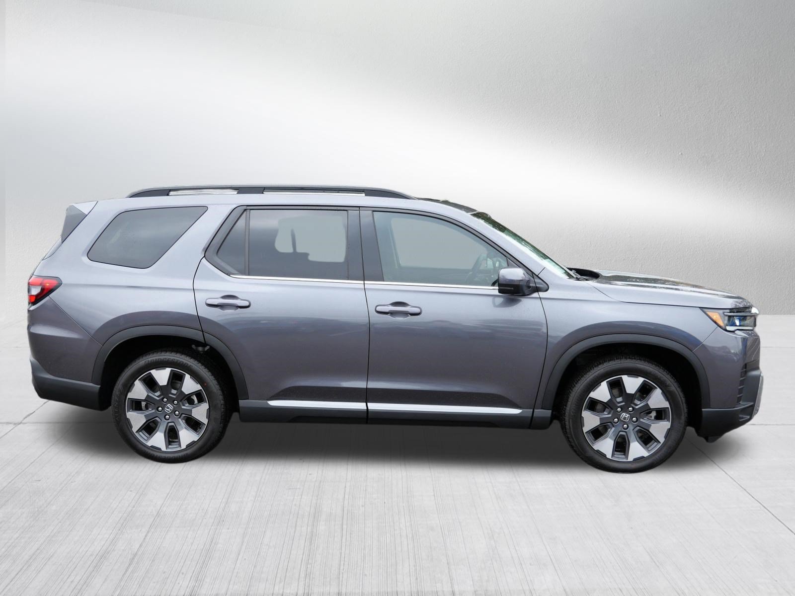 Certified 2026 Honda Pilot Elite image 8