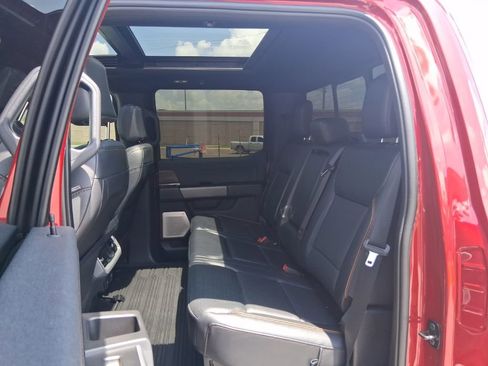 Used 2024 Ford F150 Lariat w/ Equipment Group 502A High AWD/4WD image 18