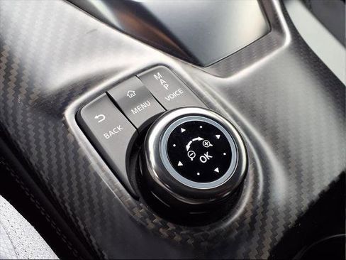 Certified 2021 Nissan GT-R Premium image 24