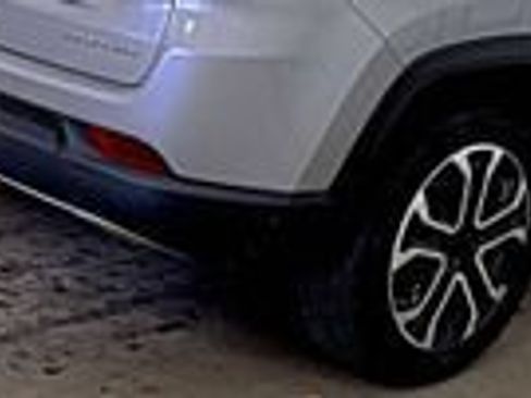 Certified 2023 Jeep Compass Limited AWD/4WD image 11