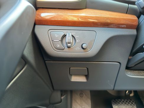 Used 2023 Audi Q5 2.0T Premium w/ Convenience Package image 20