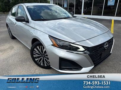 Used 2024 Nissan Altima 2.5 SV