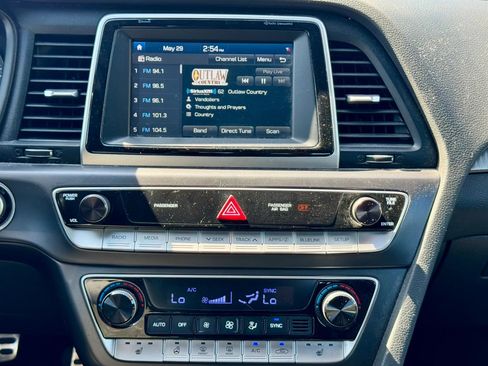 Used 2019 Hyundai Sonata Sport FWD image 14