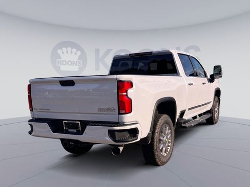 New 2026 Chevrolet Silverado 3500 High Country w/ Technology Package image 7