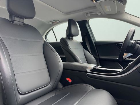 Used 2023 Mercedes-Benz C 300 C 300 image 31