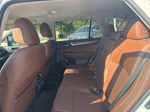 Used 2018 Subaru Outback 3.6R Touring w/ Protection Package #1 image 17