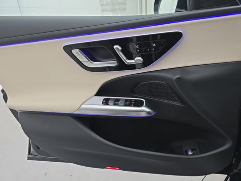 Used 2026 Mercedes-Benz E 350 Sedan image 27