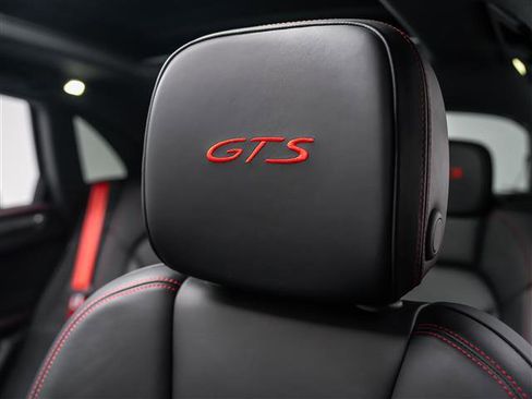 Used 2017 Porsche Macan GTS AWD/4WD image 18