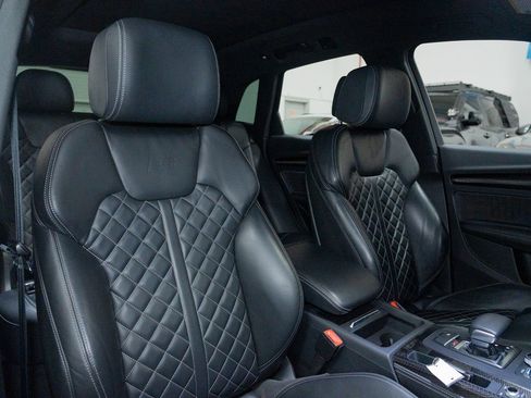 Used 2020 Audi SQ5 Premium Plus w/ Premium Plus Package AWD/4WD image 35
