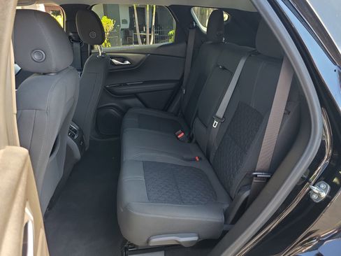 Used 2020 Chevrolet Blazer LT FWD image 19