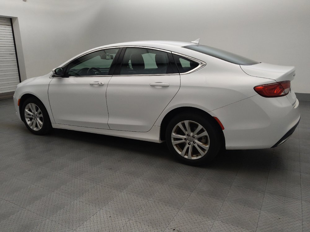 Used 2016 Chrysler 200 Limited Platinum w/ Comfort & Convenience Group FWD image 3