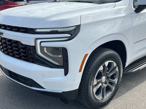 New 2026 Chevrolet Suburban LS RWD image 12