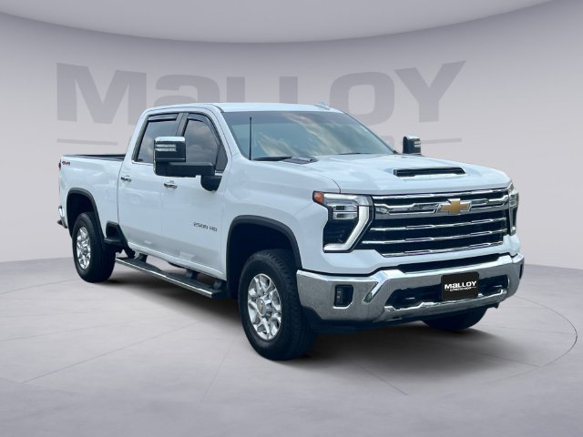 Used 2024 Chevrolet Silverado 2500 LTZ AWD/4WD image 7