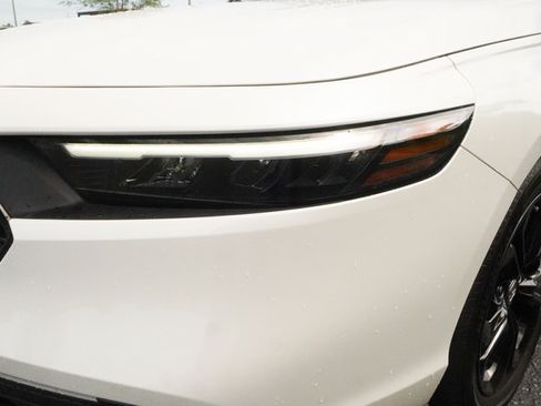 Used 2025 Honda Accord SE image 30