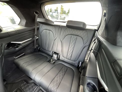 Used 2026 BMW X7 M60i w/ Executive Package AWD/4WD image 26
