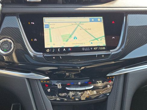 New 2025 Cadillac XT6 Sport image 28