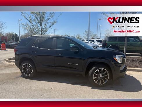 New 2026 GMC Terrain Elevation w/ Elevation Premium Package AWD/4WD image 6