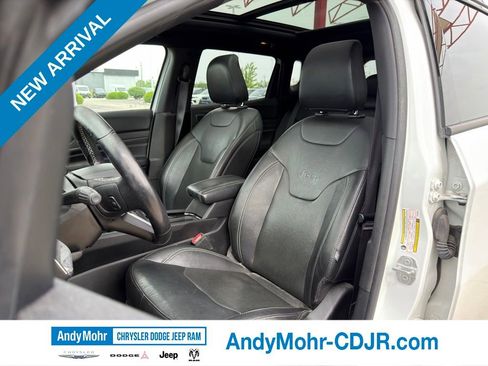 Used 2022 Jeep Compass High Altitude AWD/4WD image 13